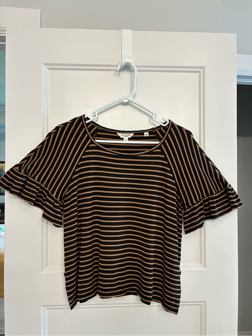 Max Studio Black Tan Striped Ruffle Sleeve Top